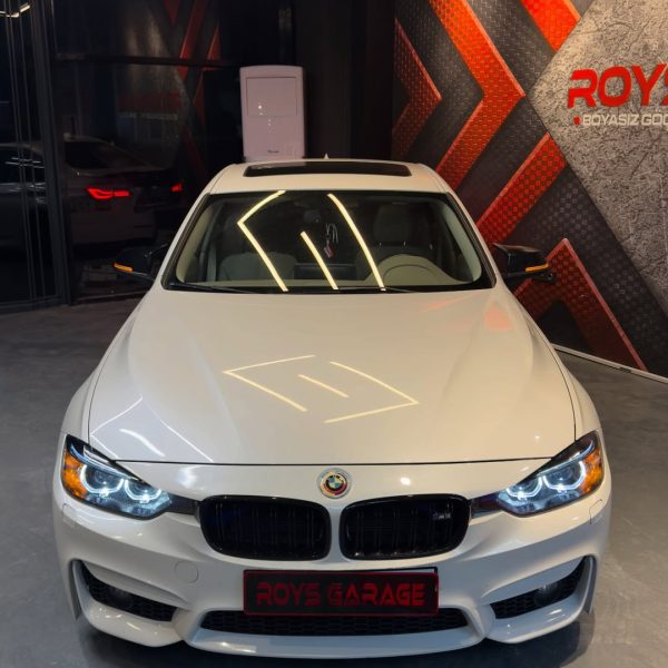 BMW 3 Series 320i 2